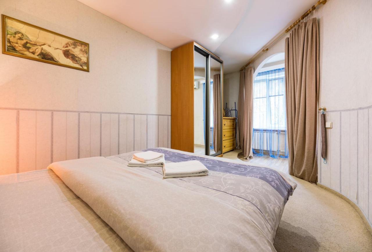 Apartamento На Палаце Спорта Kiev Exterior foto